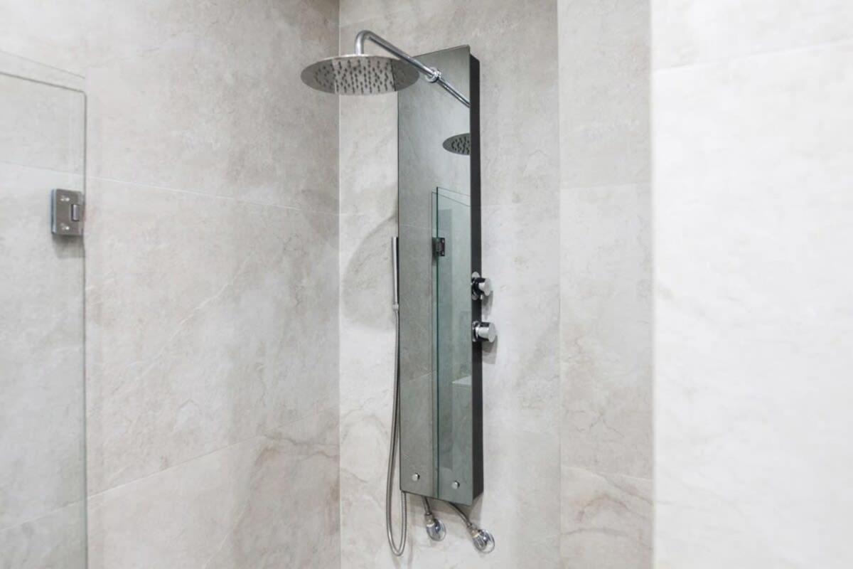 Beautiful Elegant Apartment Next To Monastiraki Αθήνα Εξωτερικό φωτογραφία
