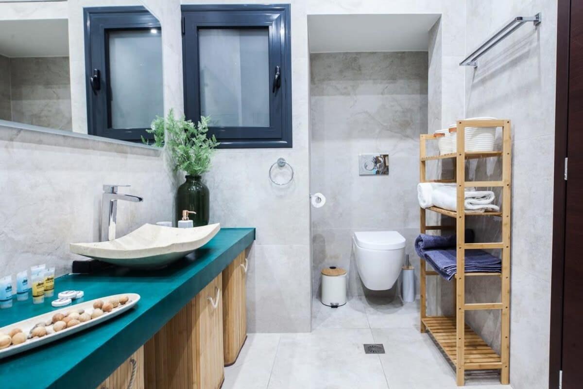 Beautiful Elegant Apartment Next To Monastiraki Αθήνα Εξωτερικό φωτογραφία